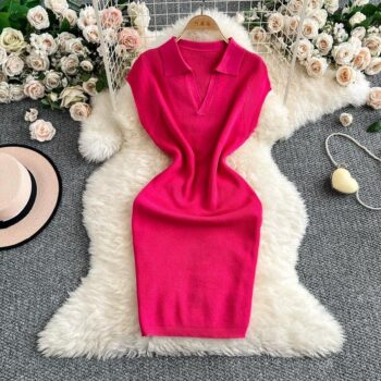 Retro Lapel Slim Fit Knitted Summer Dress – Petite & Stylish