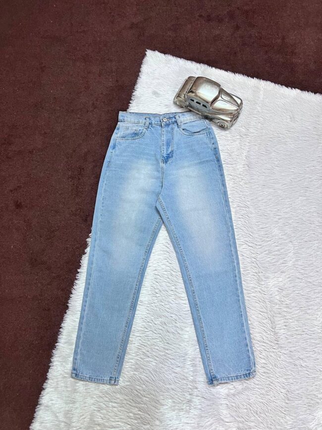 💞 Wishkar Wash High Waist Momfit Jeans 💕 - Image 5