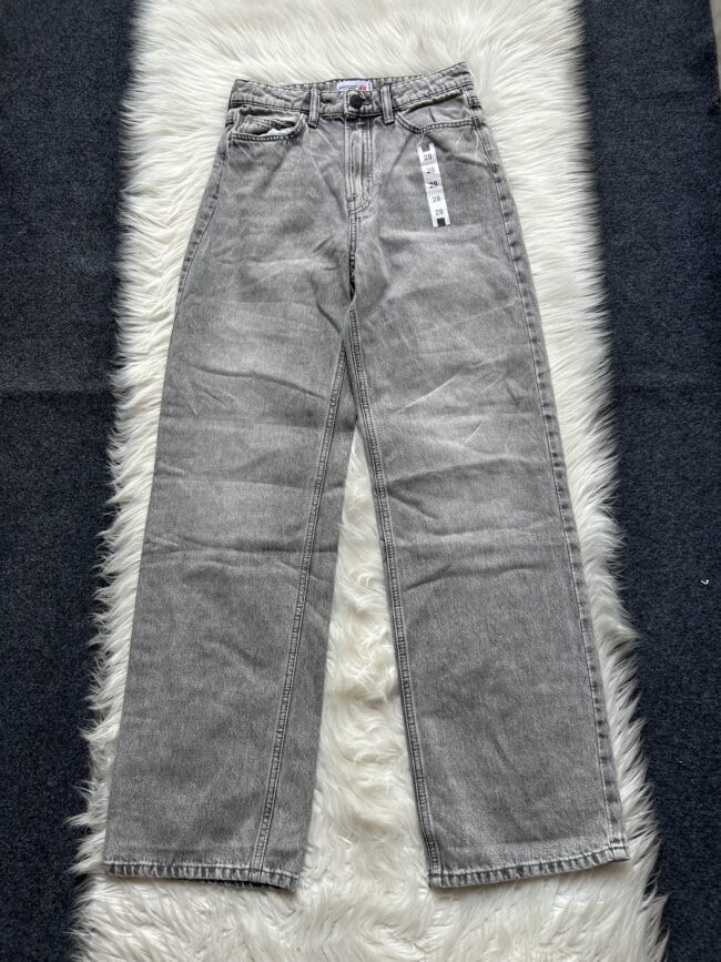 Branded Vintage Wide Leg Denim Jeans 🔥 - Image 11