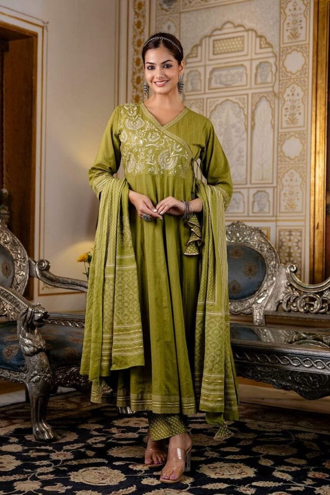 Trending Styling in Famous Floral Embroidery - Image 4
