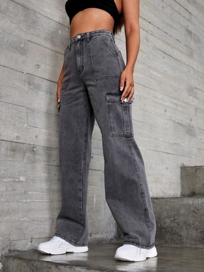 Women's Six Pocket Cargo Jeans – Street-Style Denim Vibes!