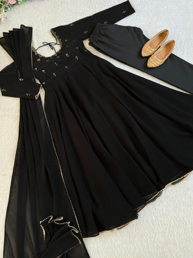 Party Wear Georgette Gown Set 🖤 - Image 6