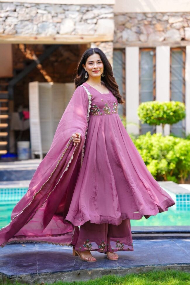 ✨ NSR-863 – Designer Partywear Top-Plazzo-Dupatta Set 👗 - Image 4