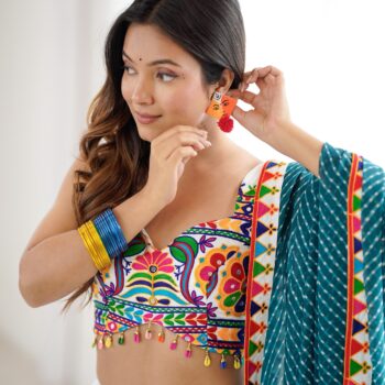 Noor-E-Mirror Lehenga ✨